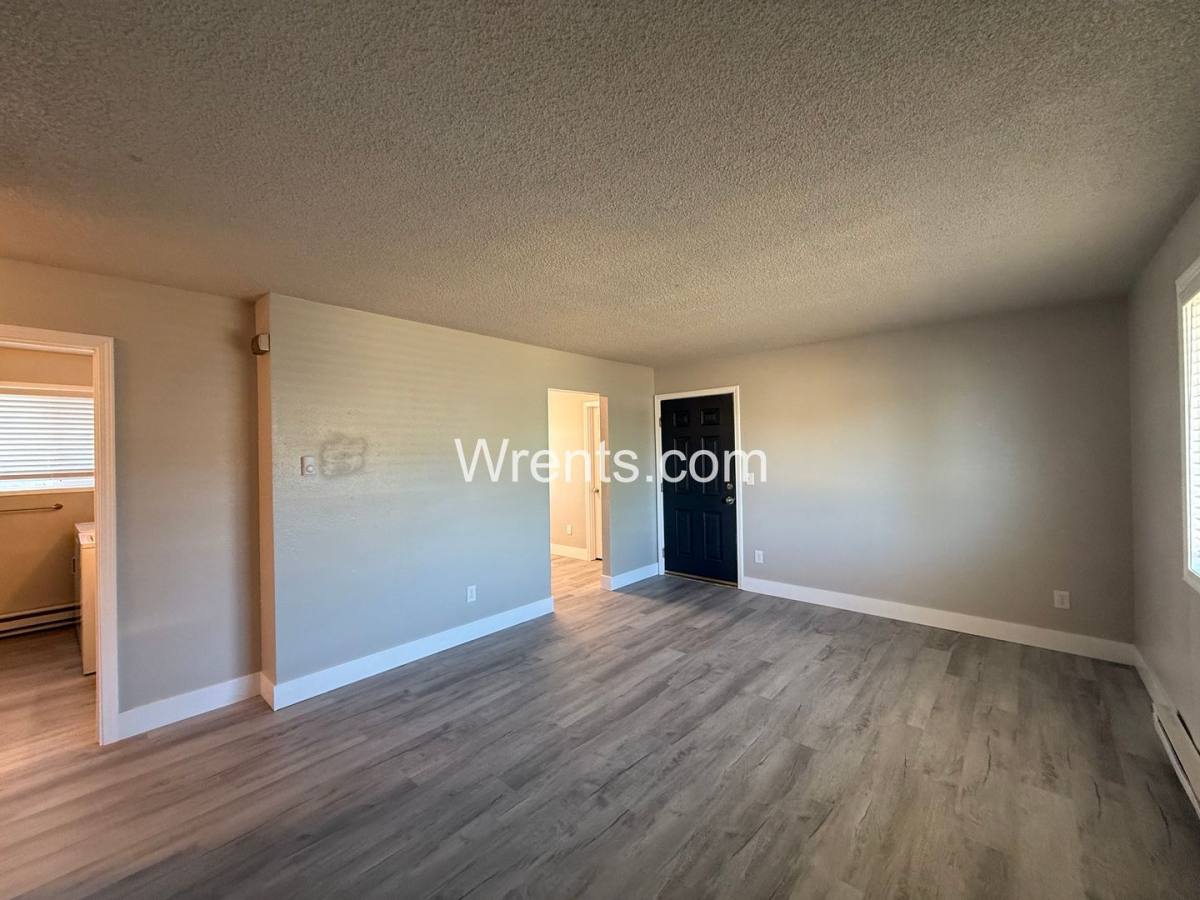Apartment for rent at 1718 W Boone Ave, Spokane, WA 99201