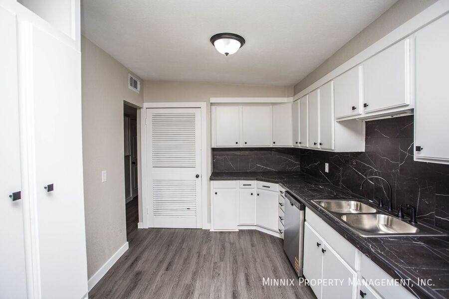 House for rent at 2725 63rd St #1 Fs, Lubbock, TX 79413