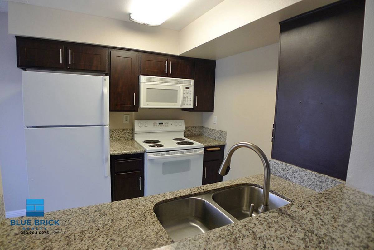 Apartment for rent at 245 N Alvarado St #318A, Los Angeles, CA 90026