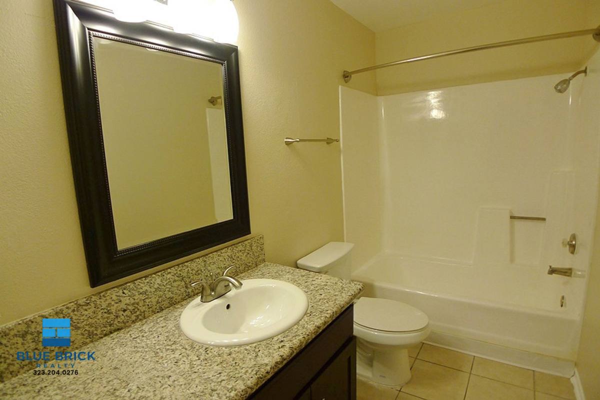 Apartment for rent at 245 N Alvarado St #318A, Los Angeles, CA 90026