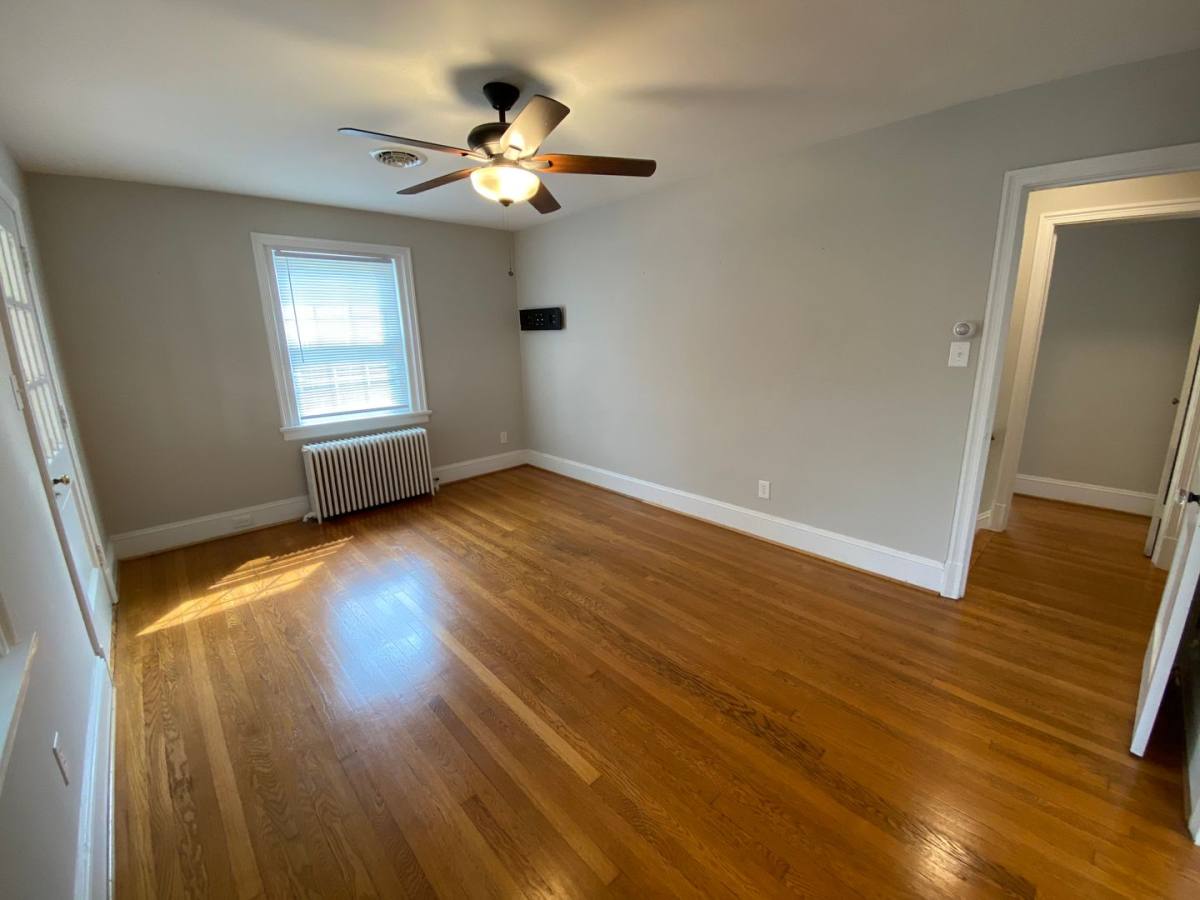 Apartment for rent at 3856 Brook Rd, Richmond, VA 23227