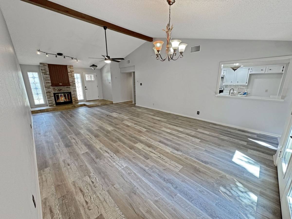 House for rent at 16918 Summer Creek Dr, San Antonio, TX 78248