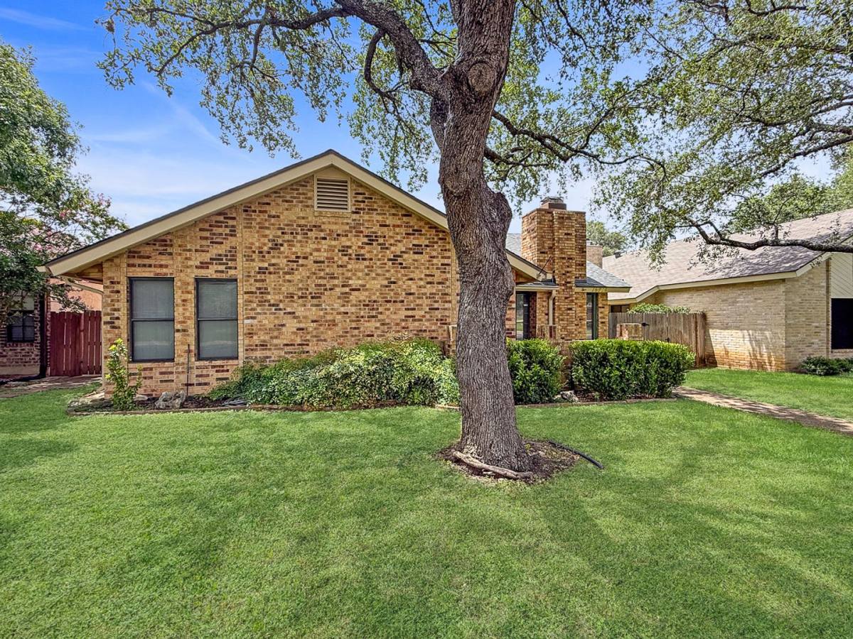 House for rent at 16918 Summer Creek Dr, San Antonio, TX 78248