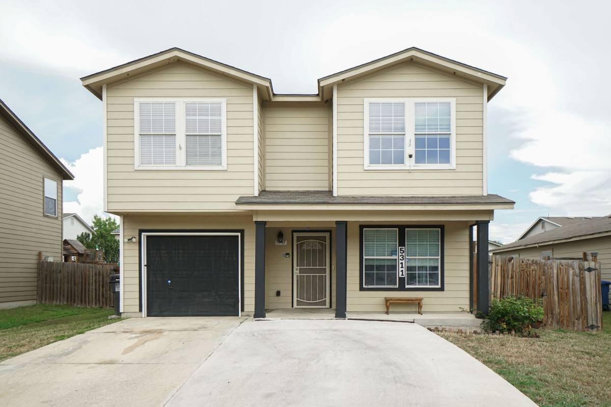 House for rent at 5311 Moreville Farm, San Antonio, TX 78228