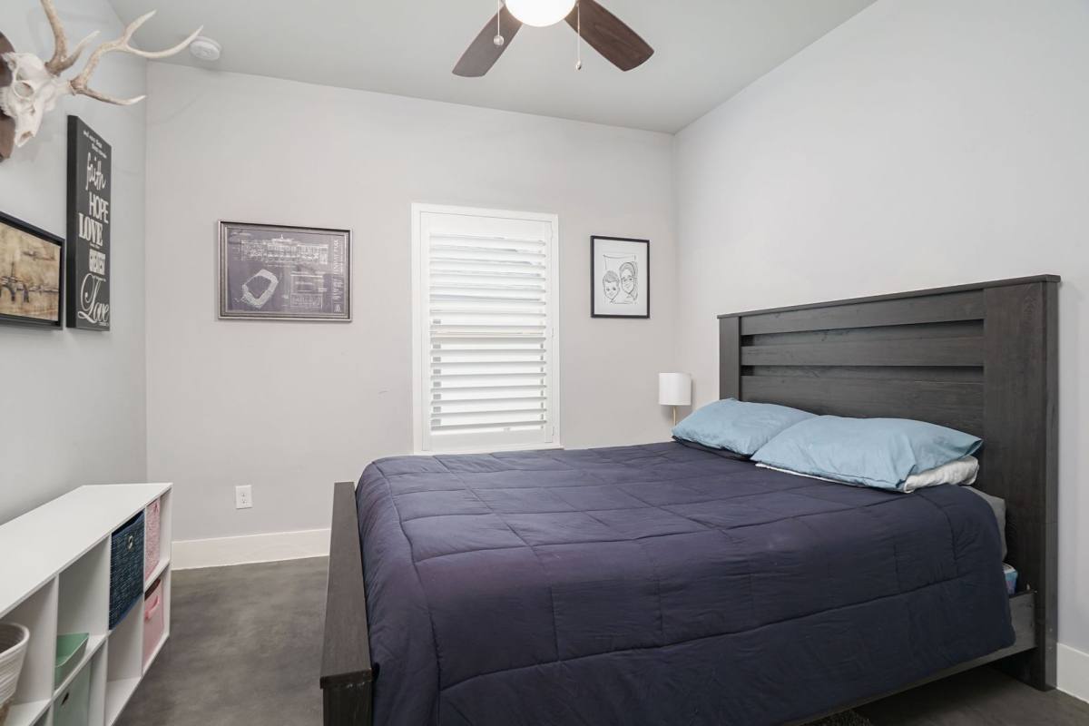 House for rent at 612 Leigh St, San Antonio, TX 78210