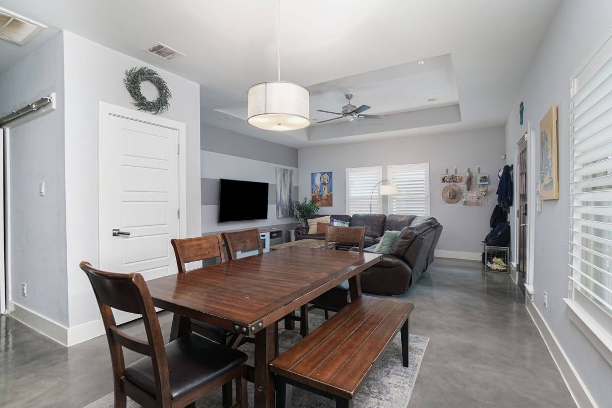 House for rent at 612 Leigh St, San Antonio, TX 78210
