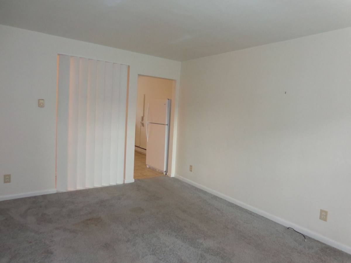 Apartment for rent at 4618-4620 Coronet Ave, Virginia Beach, VA 23455