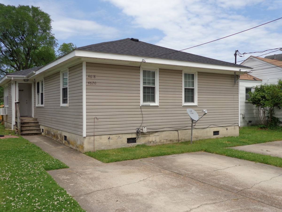 Apartment for rent at 4618-4620 Coronet Ave, Virginia Beach, VA 23455