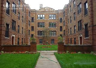 Apartment for rent at 3511 N Racine Ave #1E, Chicago, IL 60657