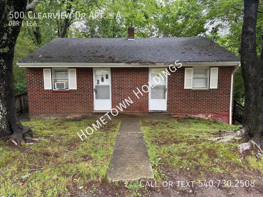 Apartment for rent at 500 Clearview Dr #A, Martinsville, VA 24112