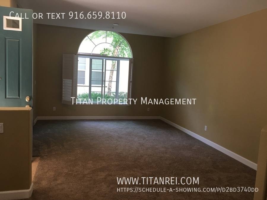 Townhouse for rent at 8144 Crystal Walk Circle, Elk Grove, CA 95758