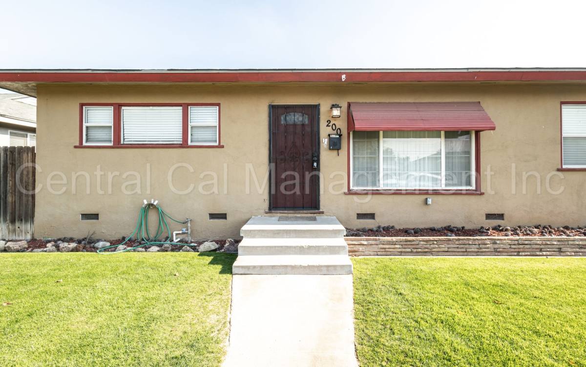 House for rent at 200 Wetherley Dr, Bakersfield, CA 93309