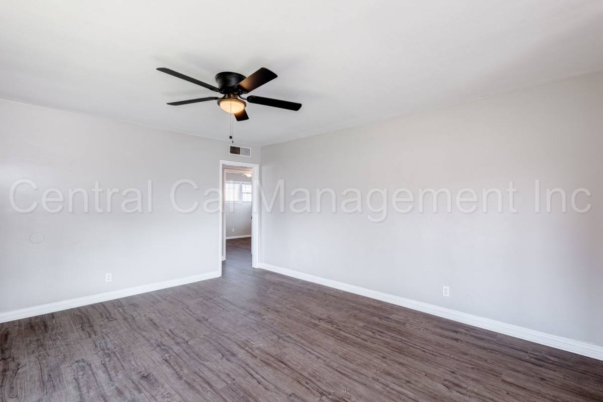 House for rent at 200 Wetherley Dr, Bakersfield, CA 93309