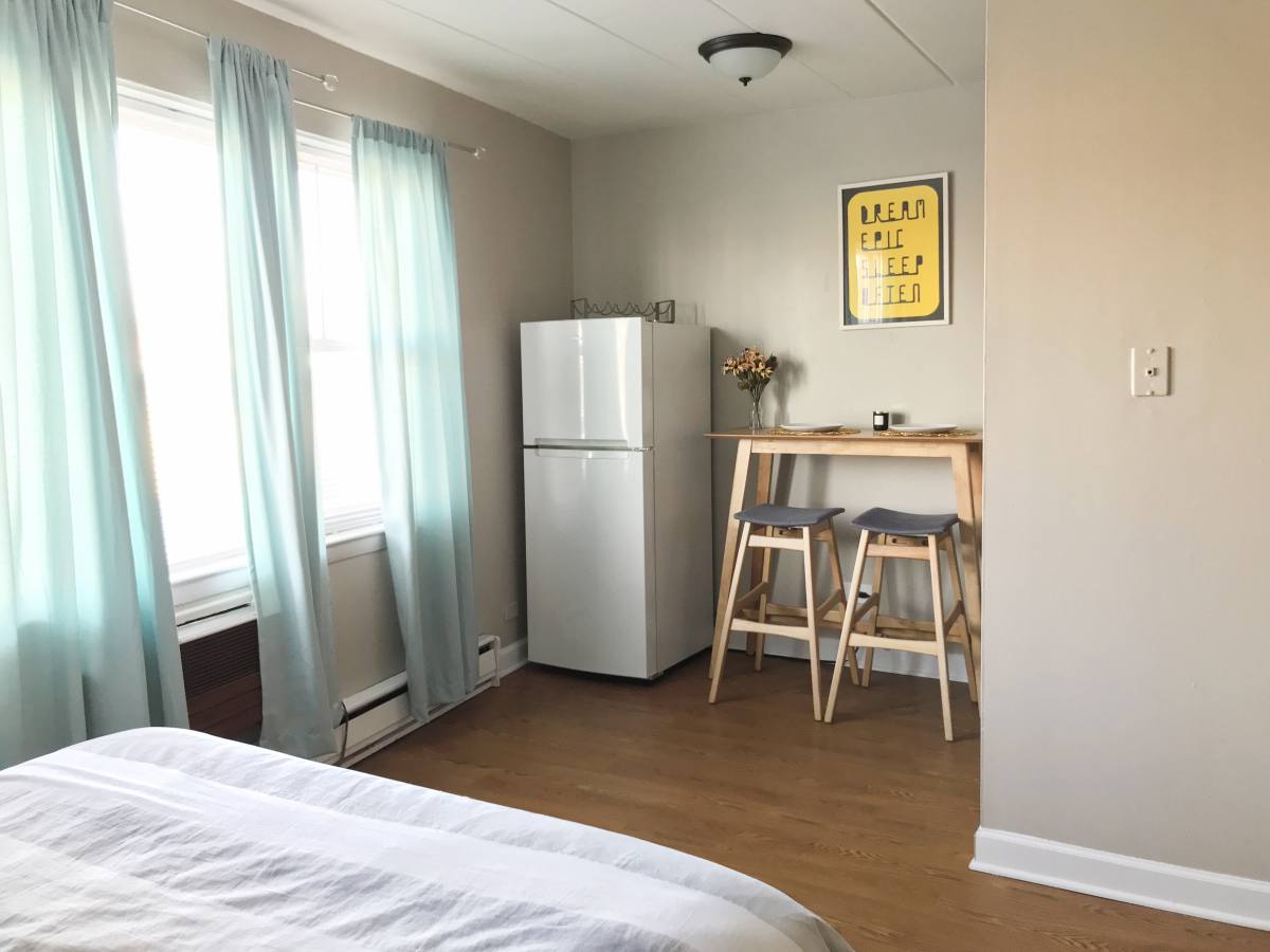 Apartment for rent at 6606 Windsor Ave #1G, Berwyn, IL 60402