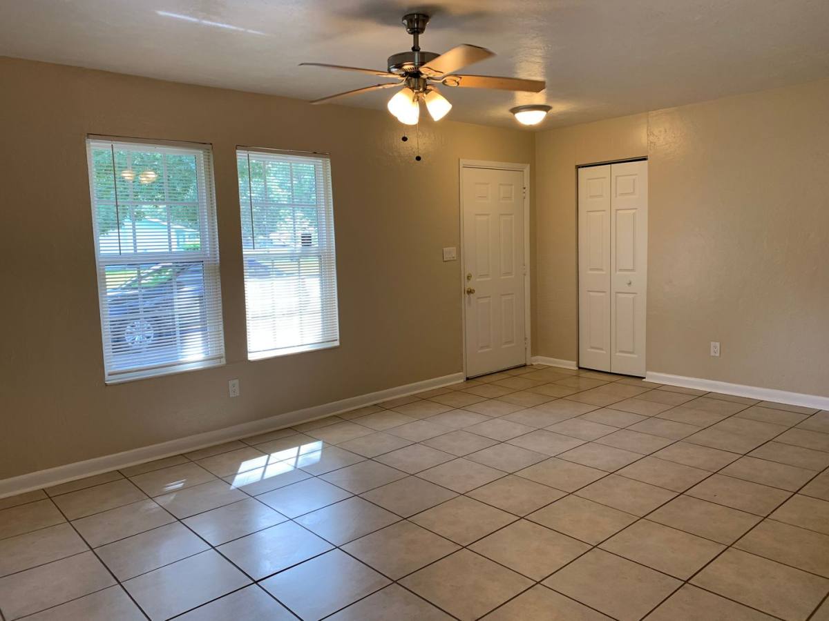 Apartment for rent at 4021A NE 2nd Way, Gainesville, FL 32609