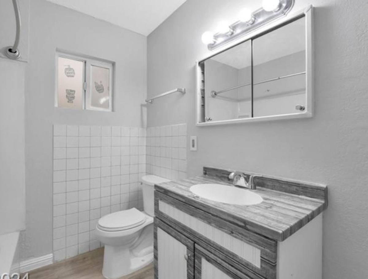 Condo for rent at 239 W Cleveland Ave, Las Vegas, NV 89102