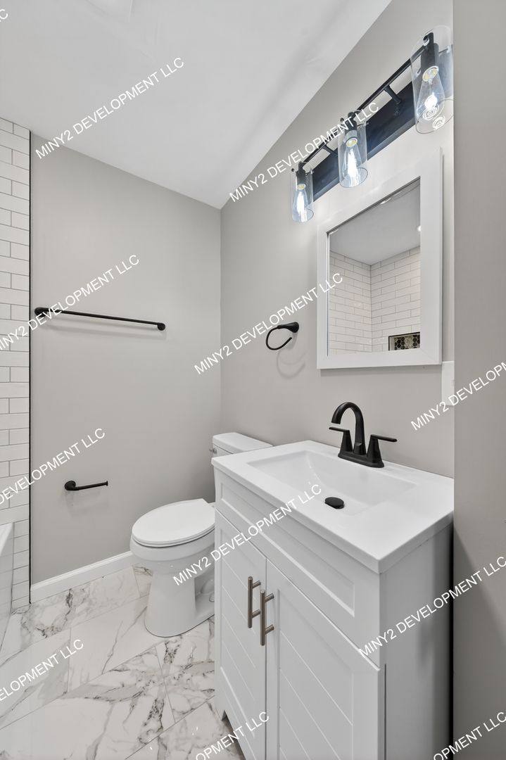 House for rent at 21422 Pembroke Ave, Detroit, MI 48219