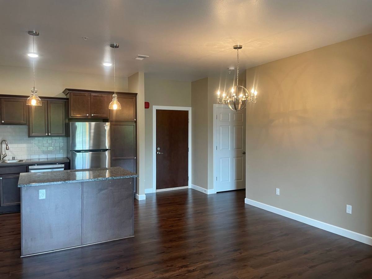 Apartment for rent at 325 Lynn St, Baraboo, WI 53913