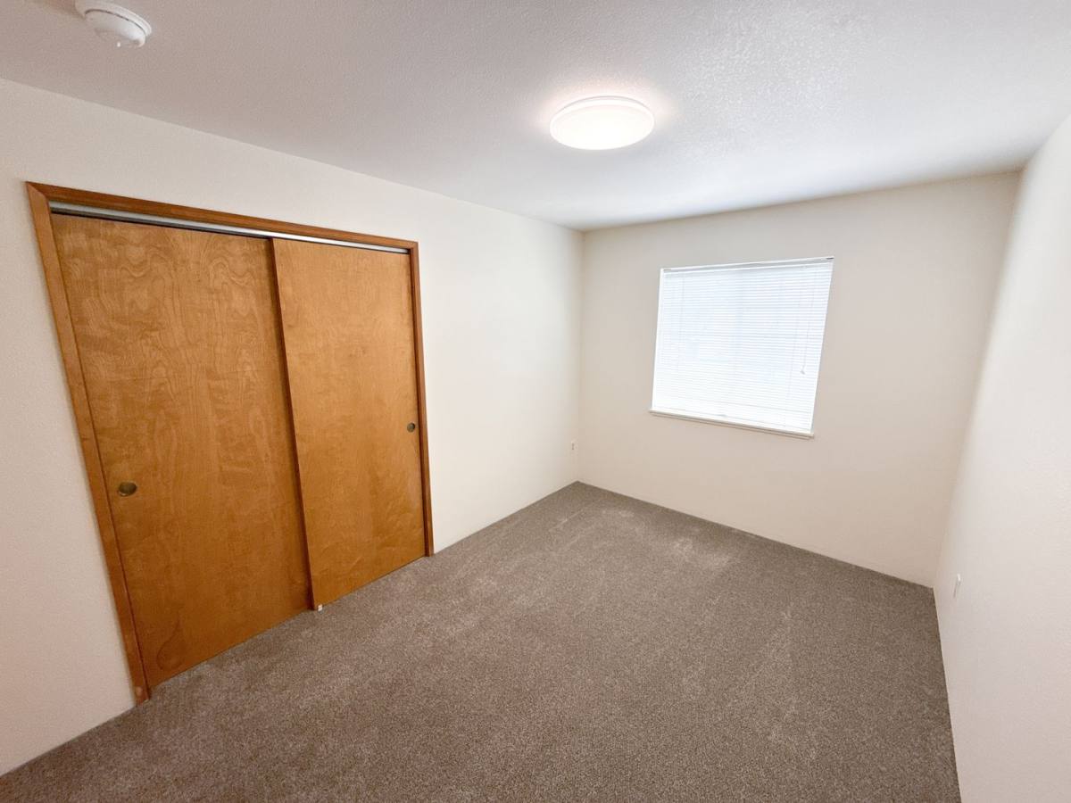 Apartment for rent at 871 - 877 Homedale Rd, Klamath Falls, OR 97603