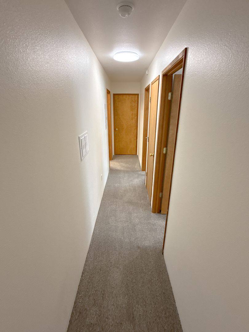 Apartment for rent at 871 - 877 Homedale Rd, Klamath Falls, OR 97603