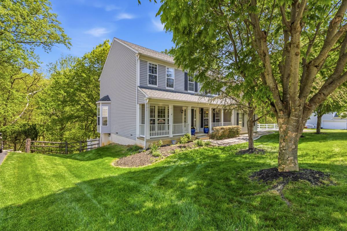 House for rent at 307 Winterthur Lane, Newark, DE 19711