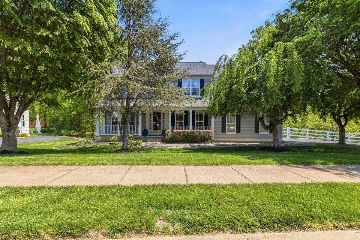 House for rent at 307 Winterthur Lane, Newark, DE 19711
