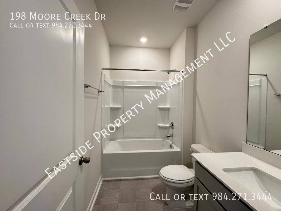 House for rent at 198 Moore Creek Dr, Fuquay Varina, NC 27526
