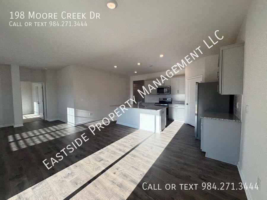 House for rent at 198 Moore Creek Dr, Fuquay Varina, NC 27526