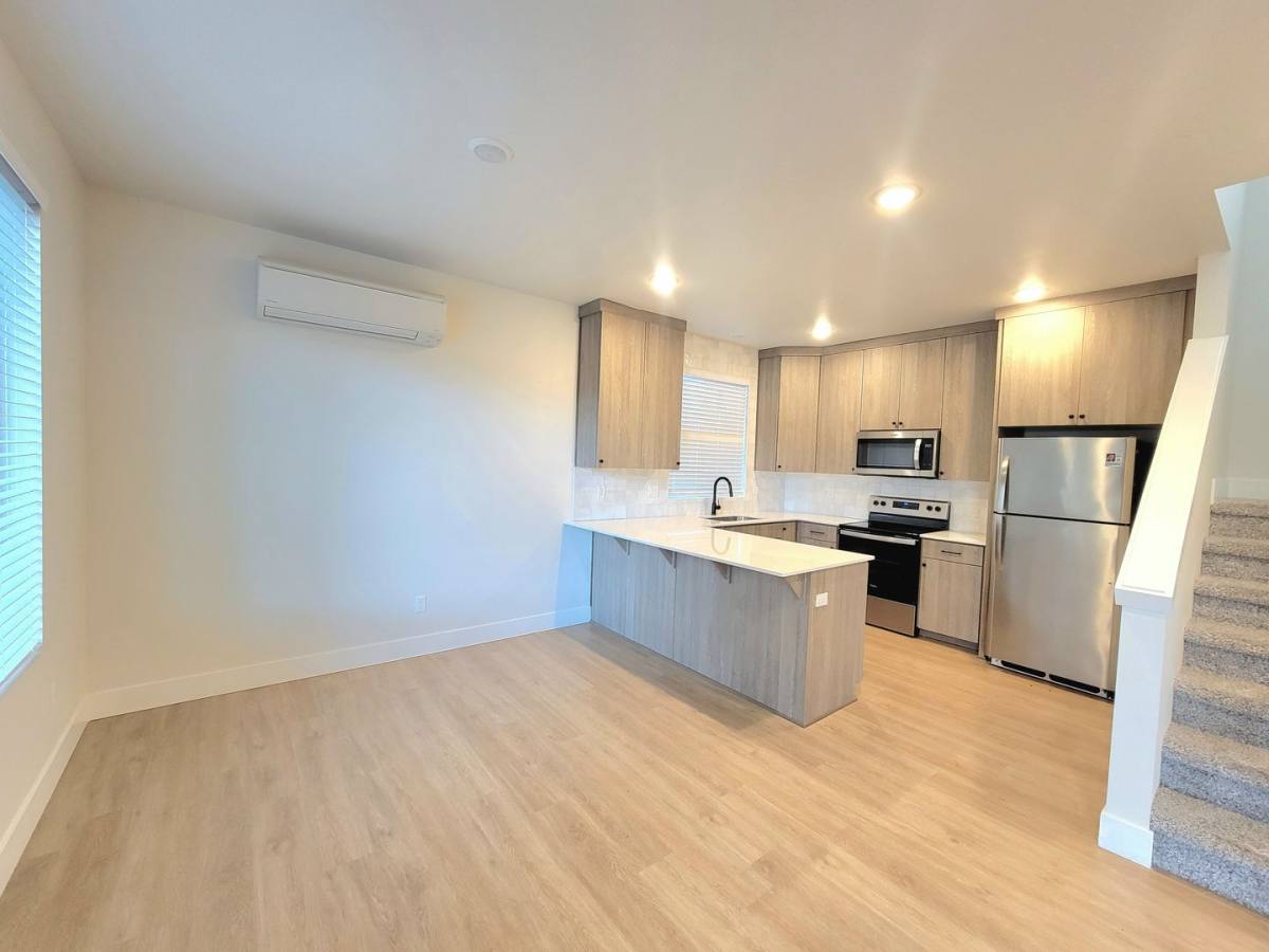 House for rent at 7240 SE Umatilla Ave, Portland, OR 97202