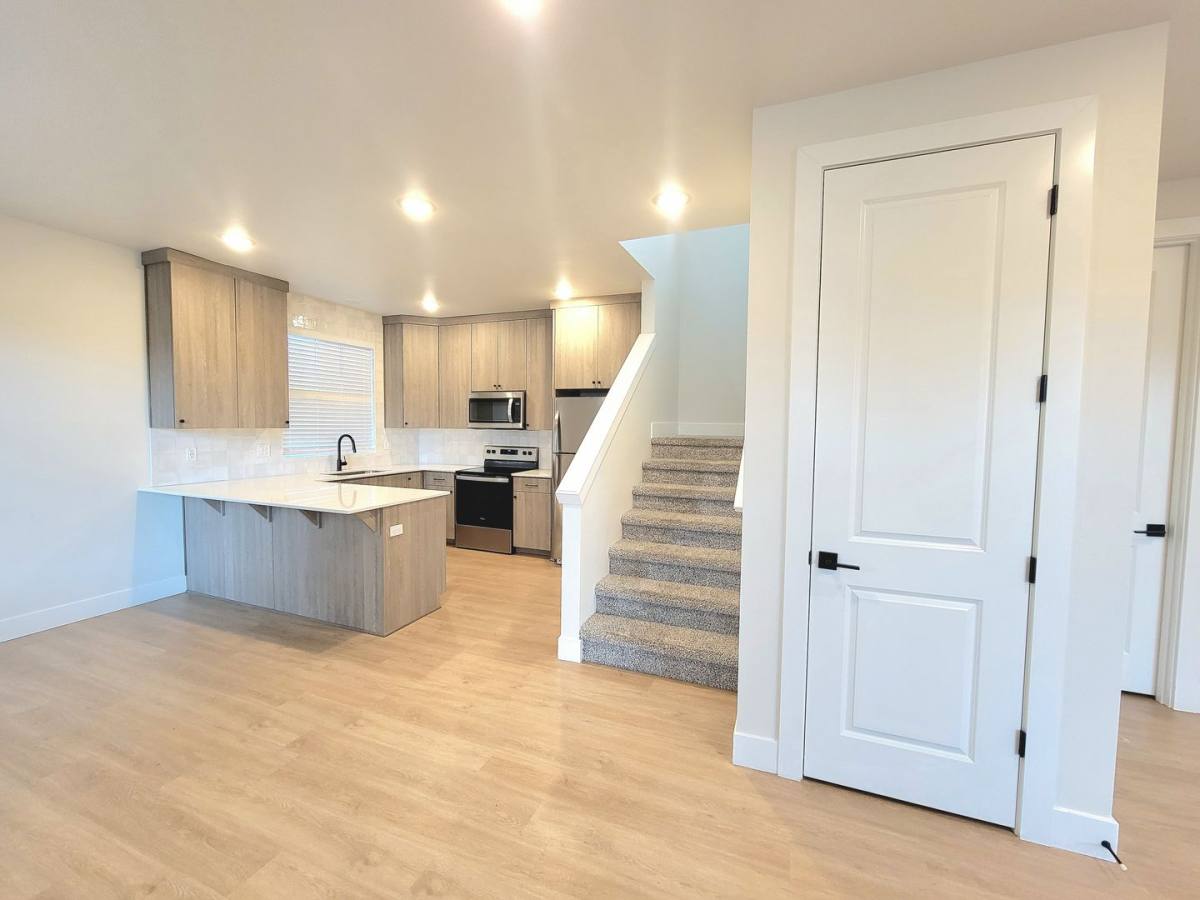 House for rent at 7240 SE Umatilla Ave, Portland, OR 97202