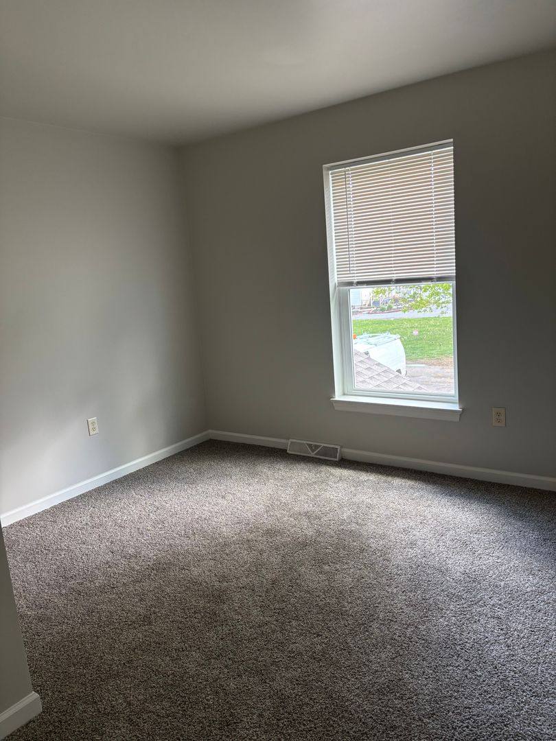 Apartment for rent at 908-910 Reinoehl St, Lebanon, PA 17046