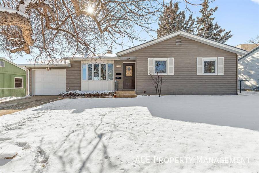 House for rent at 155 Fairmont Blvd, Rapid City, SD 57701