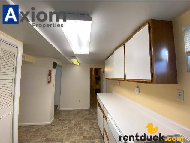 Apartment for rent at 1005 1 2 Park Lane, Pocatello, ID 83201