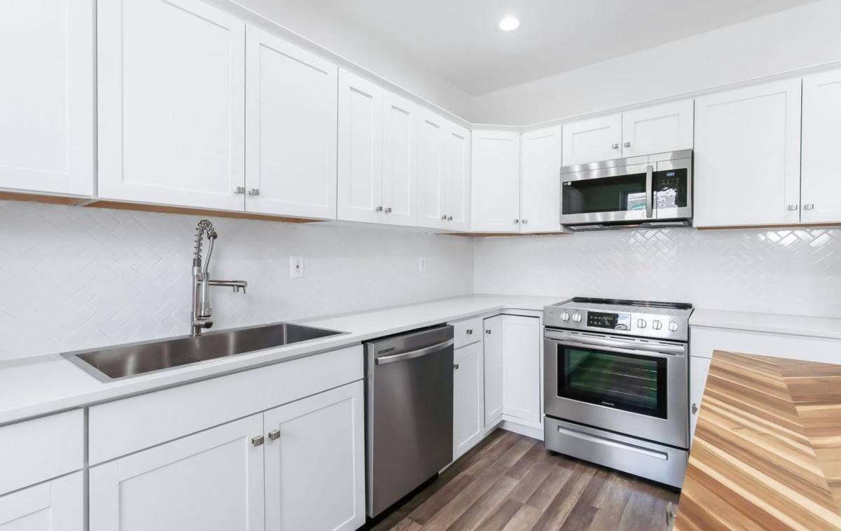 House for rent at 802 High St, Lancaster, PA 17603