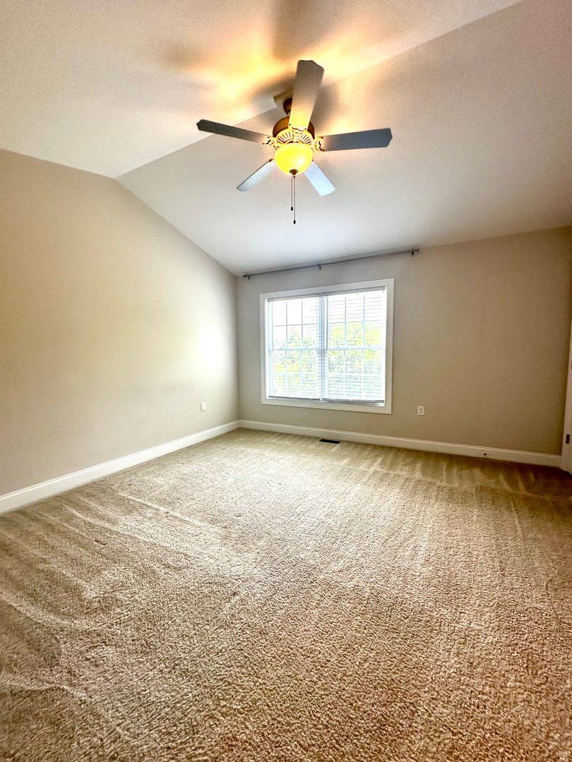 Townhouse for rent at 1224 Bluemoon Dr, Harrisonburg, VA 22801