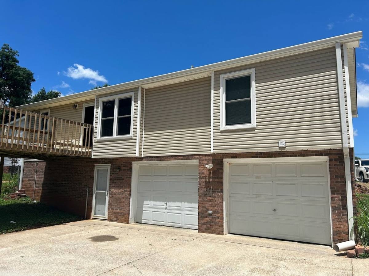 House for rent at 3721 Lavender Court, Clarksville, TN 37042