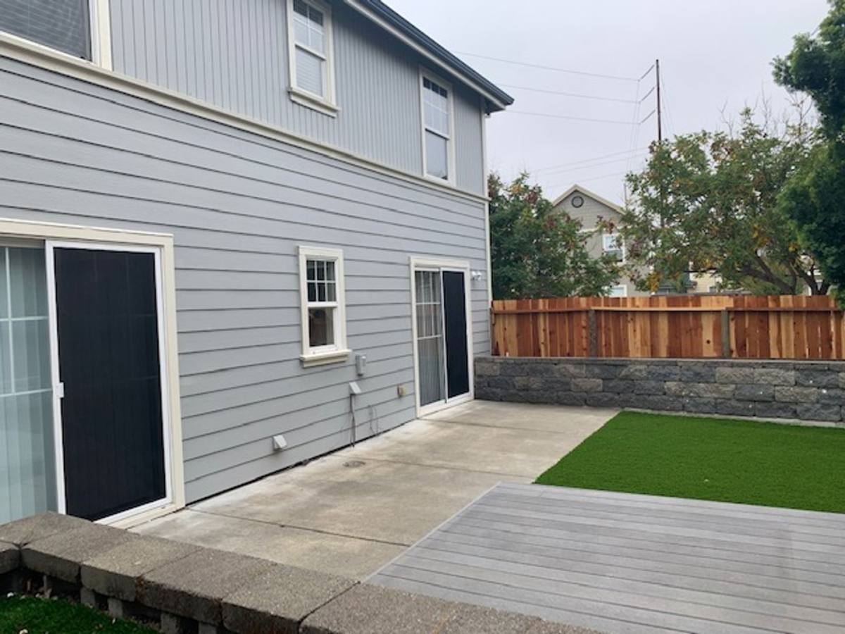 House for rent at 1979 Giffen Ave, Santa Rosa, CA 95407