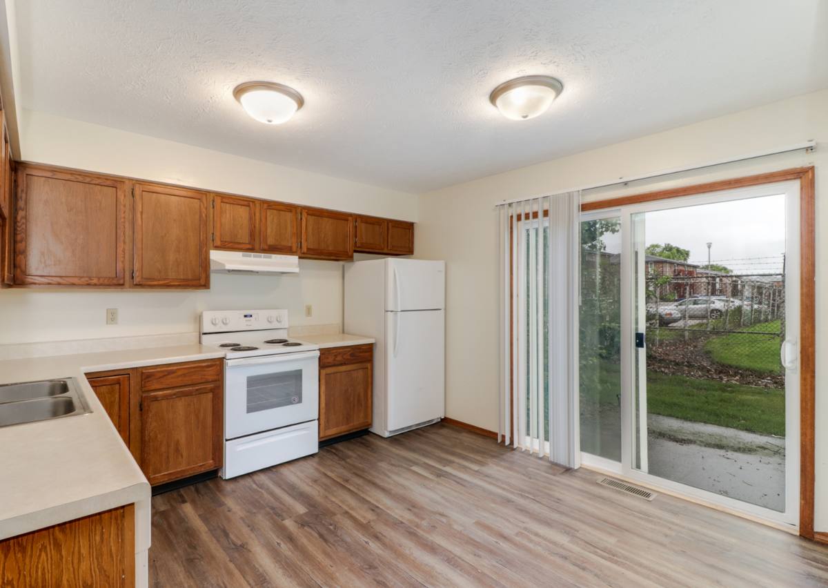 Townhouse for rent at 2208-2306 Rainbow Court, Bloomington, IL 61704