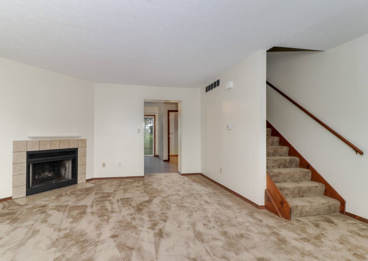 Townhouse for rent at 2208-2306 Rainbow Court, Bloomington, IL 61704