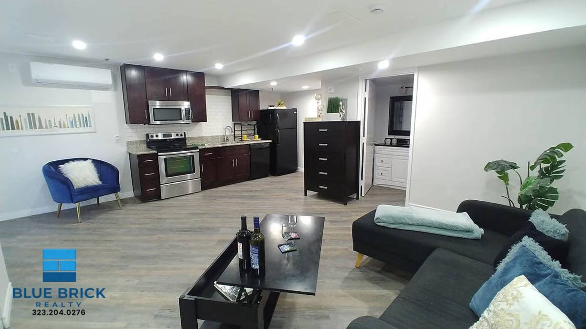 Apartment for rent at 245 N Alvarado St #100A, Los Angeles, CA 90026