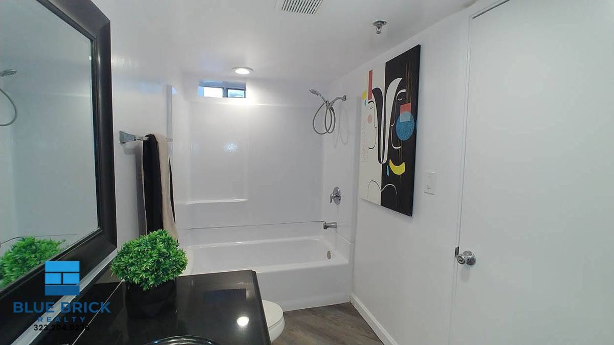 Apartment for rent at 245 N Alvarado St #100A, Los Angeles, CA 90026