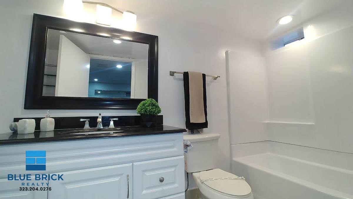 Apartment for rent at 245 N Alvarado St #100A, Los Angeles, CA 90026