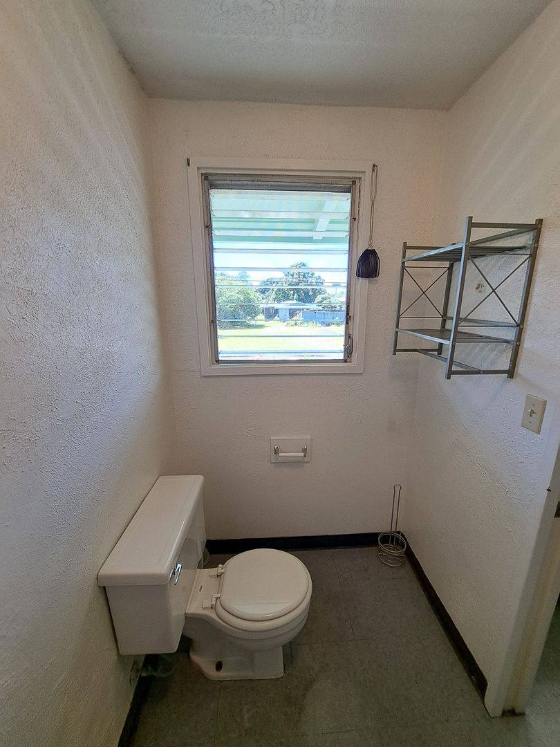 Apartment for rent at 1303 Kalanianaole St, Hilo, HI 96720