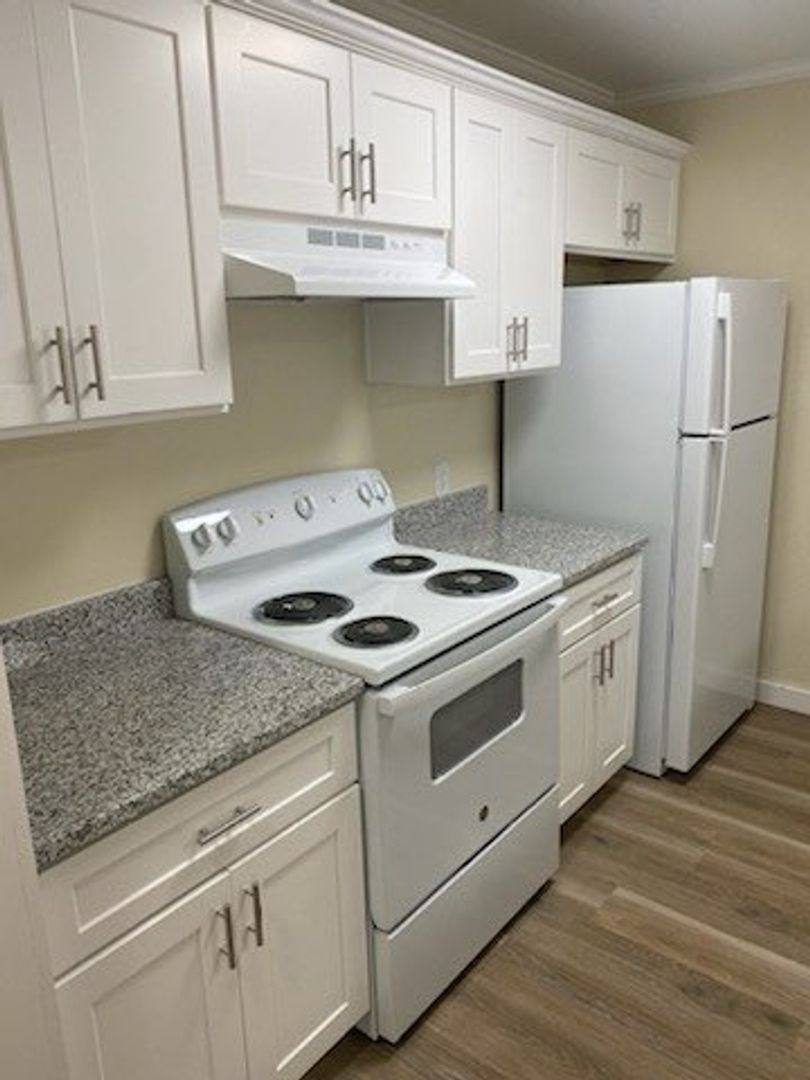 Apartment for rent at 1108 Fort St, Richmond, TX 77469