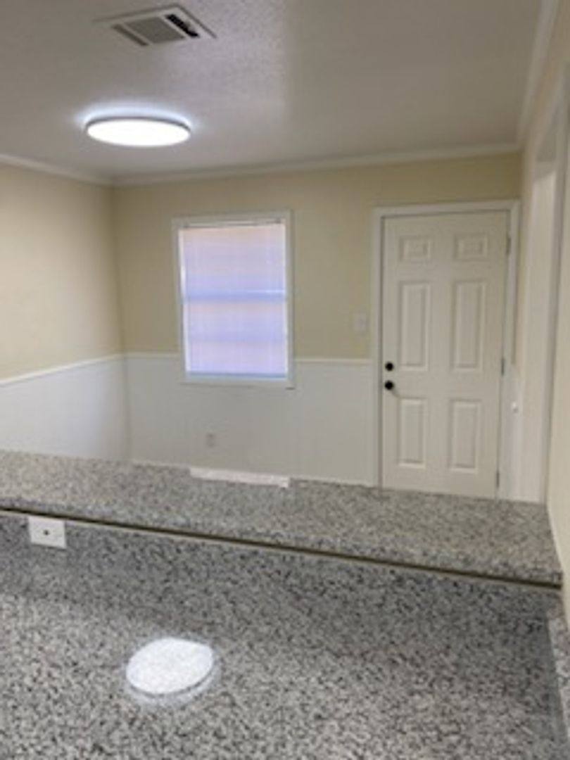 Apartment for rent at 1108 Fort St, Richmond, TX 77469