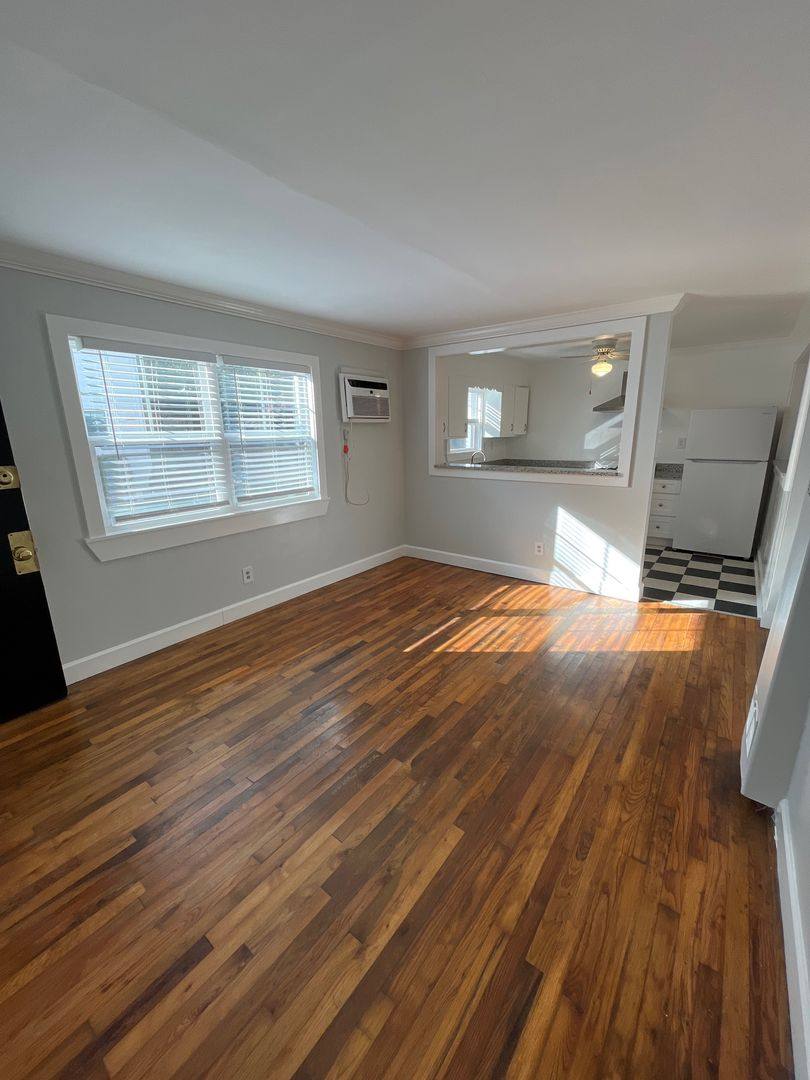 Apartment for rent at 286 9th St #6, Atlanta, GA 30308