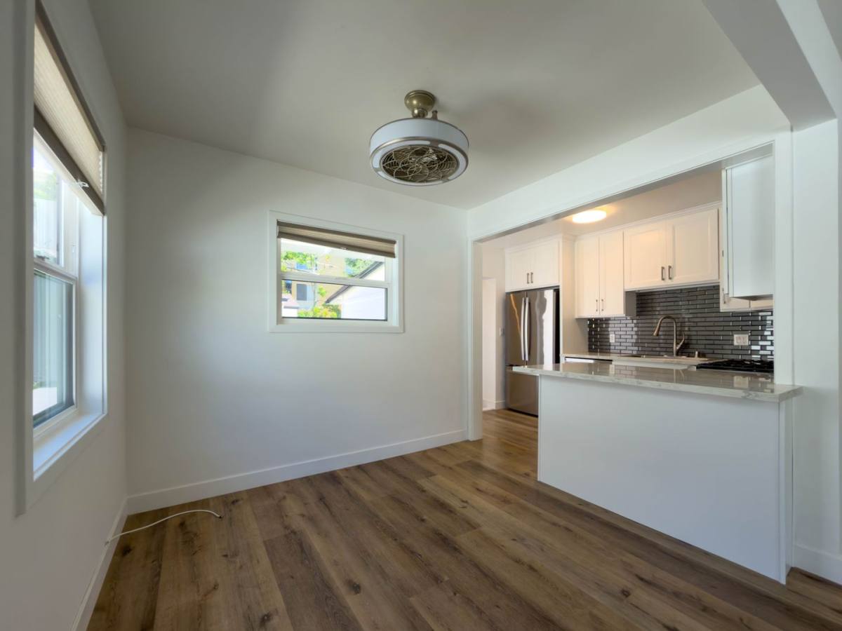 Apartment for rent at 316 N Kenwood St, Burbank, CA 91505