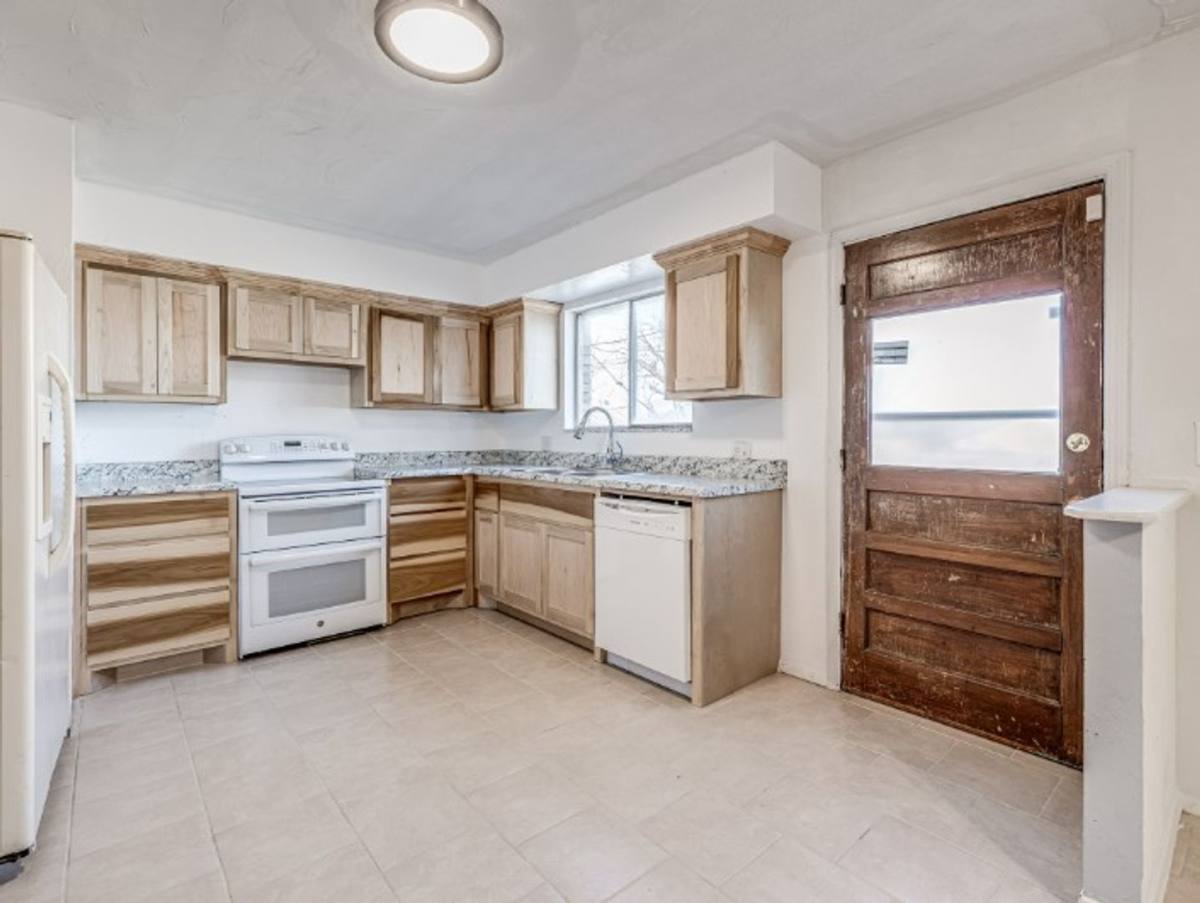 House for rent at 33 NE 63rd St, Oklahoma City, OK 73105