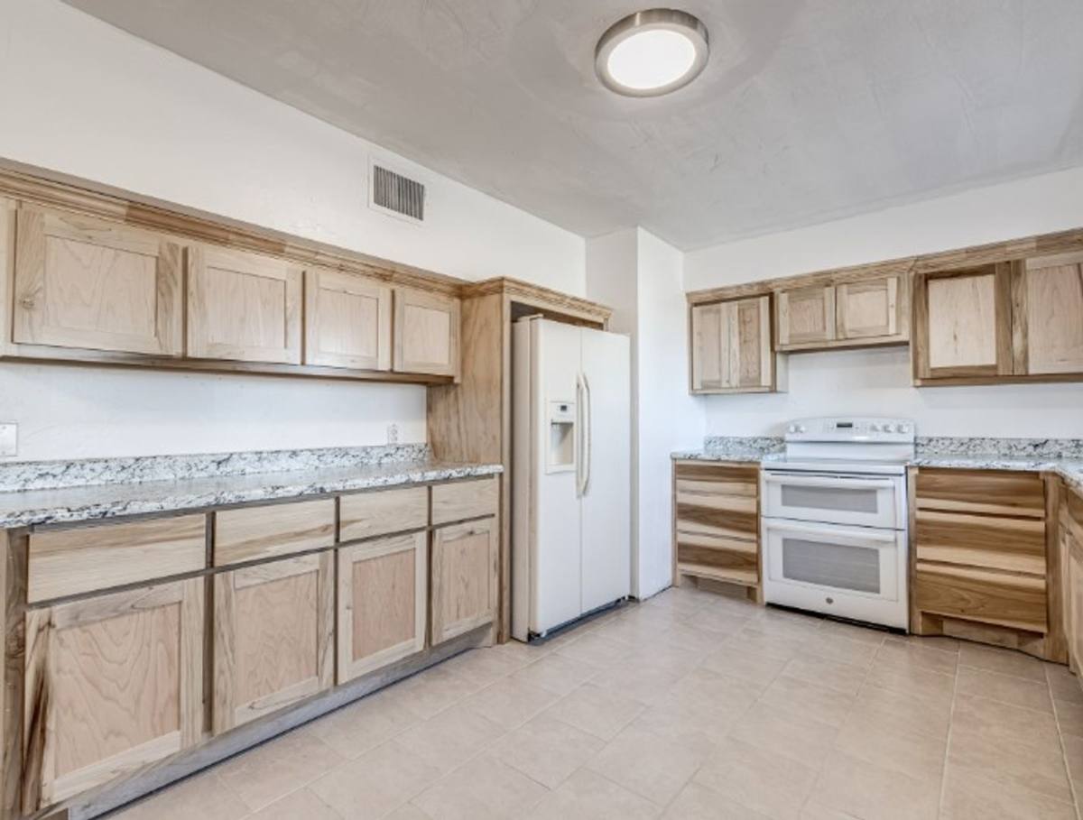House for rent at 33 NE 63rd St, Oklahoma City, OK 73105