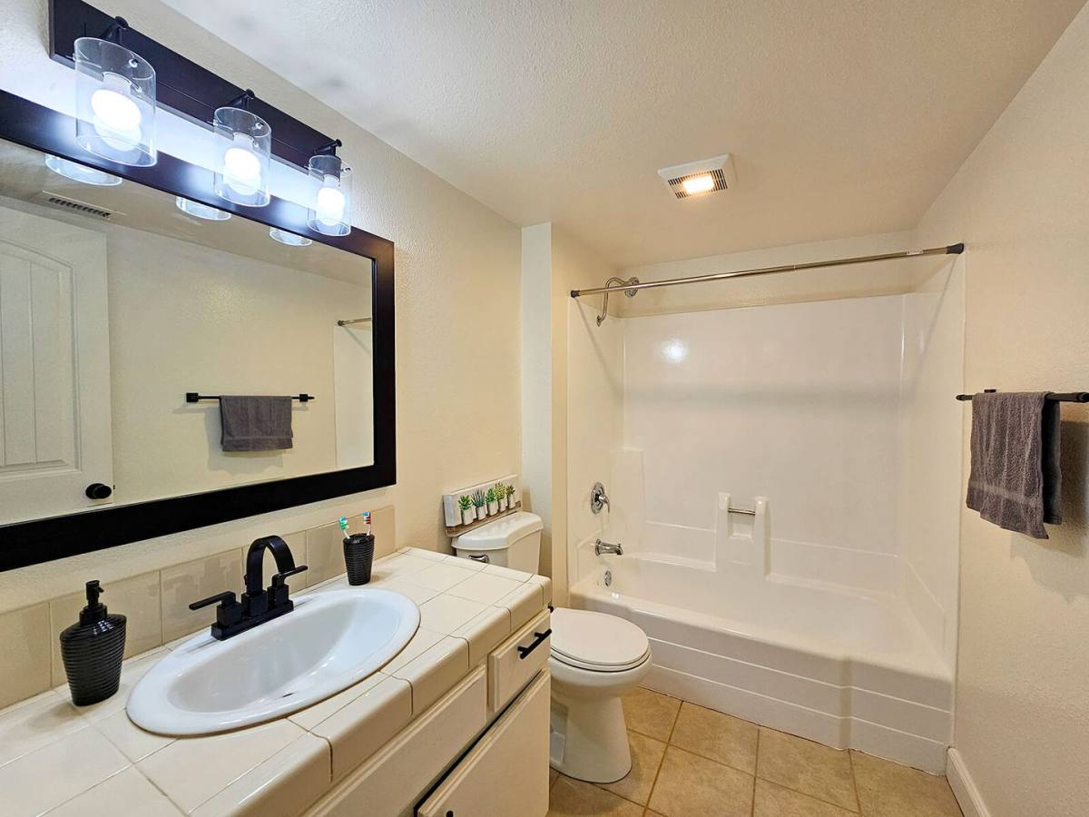 Apartment for rent at 1551 Montecito Rd, Ramona, CA 92065